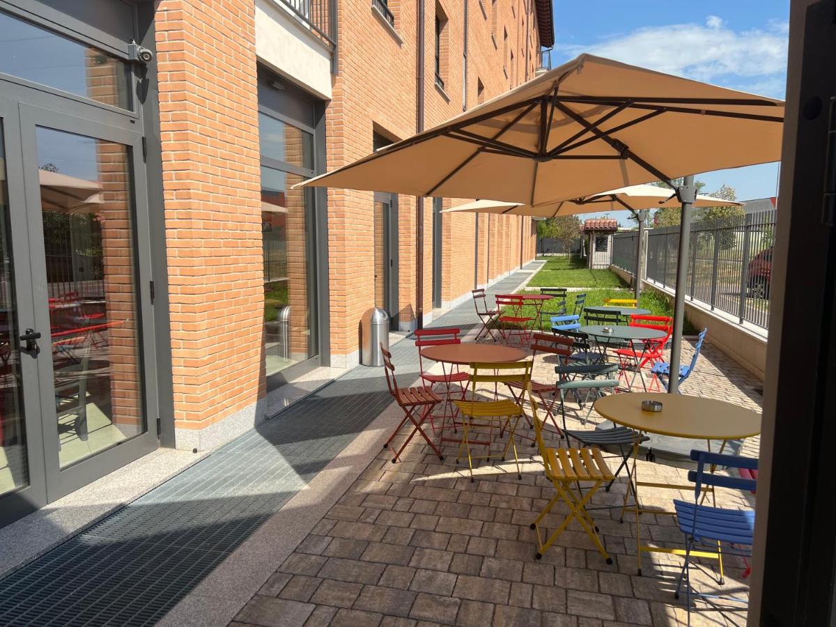 Corte Milano Rozzano Exteriér fotografie