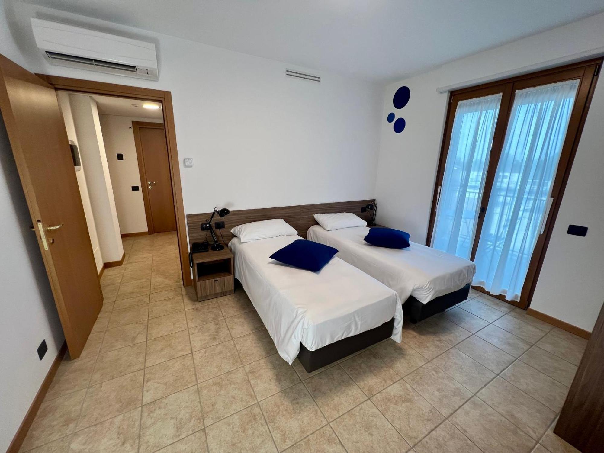 Corte Milano Rozzano Exteriér fotografie